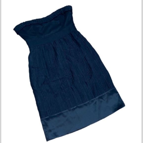 Antonio Melani dress 100% silk size 2‎ black lined - Picture 7 of 7